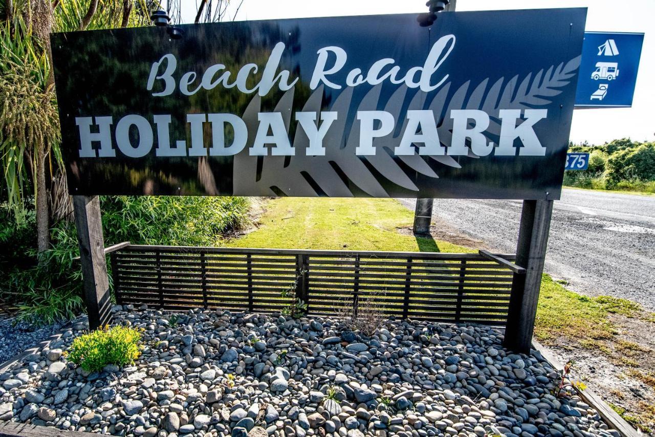 Beach Road Holiday Park Otatara Exterior photo