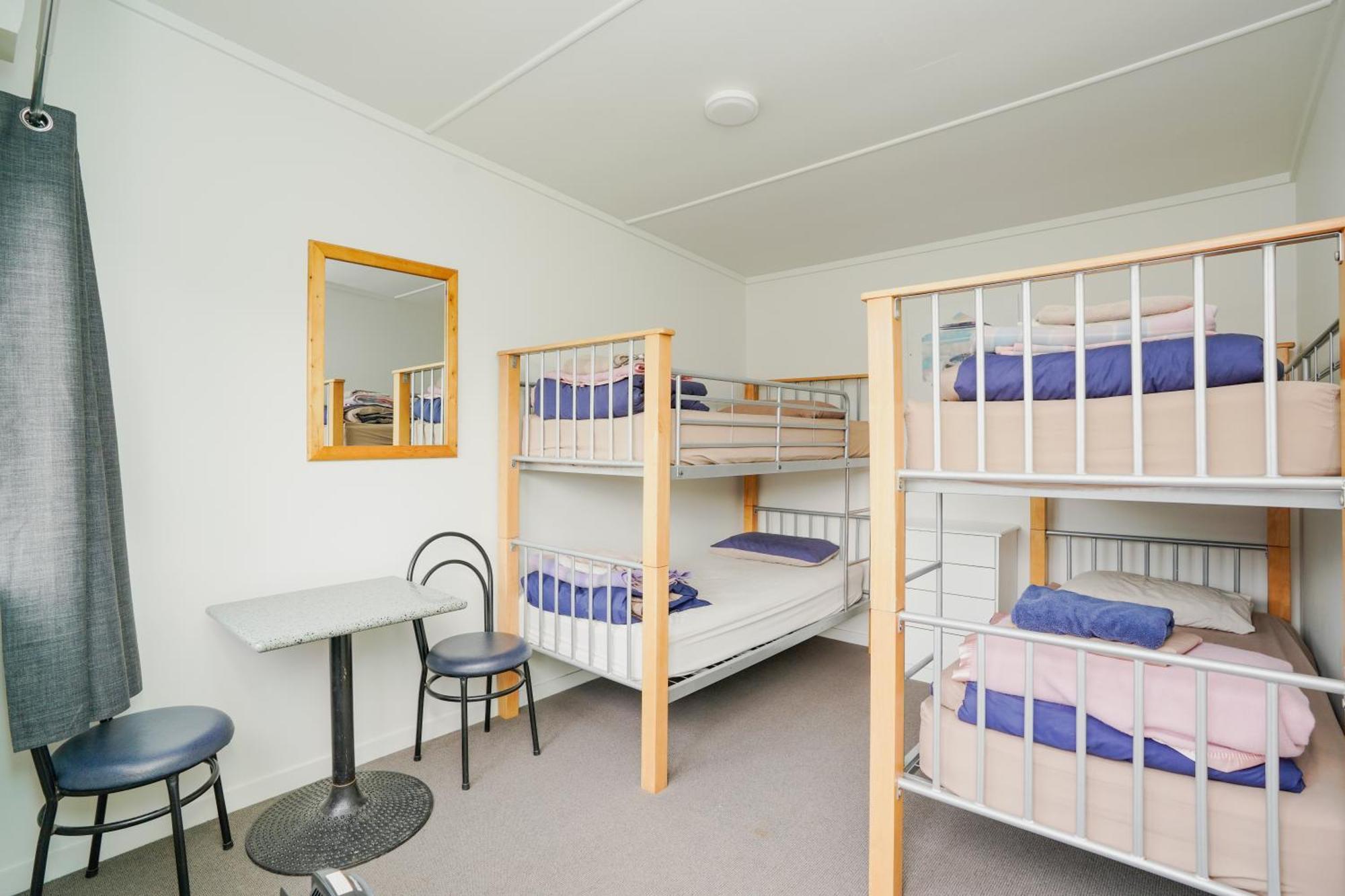 Beach Road Holiday Park Otatara Exterior photo